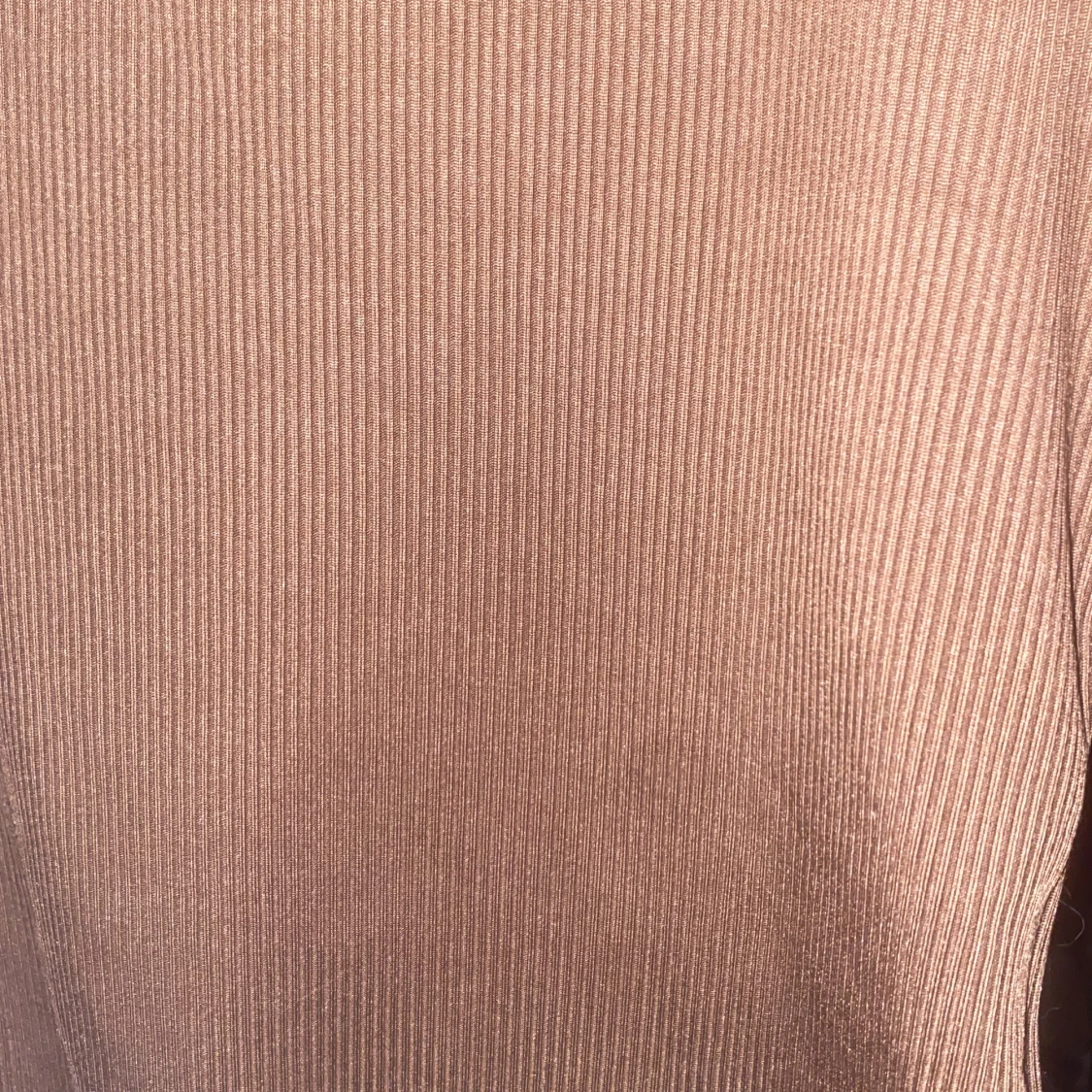 Brun ribbad långärmad topp med spets - 2