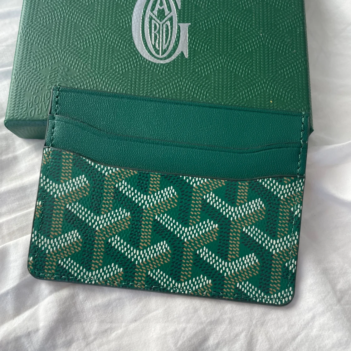 Grön plånbok  - 1