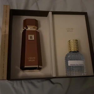 Byte Liquid Brun & Versace Pour Homme - 85/100ml kvar på liquid brun och 30ml av Versace Pour homme