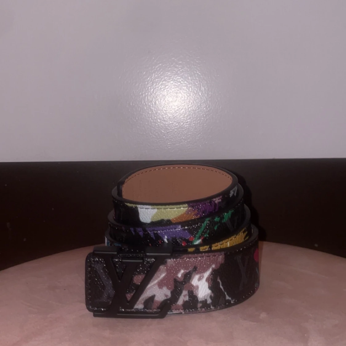 Svart färgat bälte