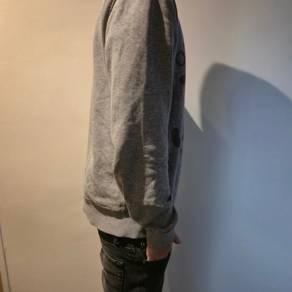 Grå sweatshirt från Jack & Jones - 2