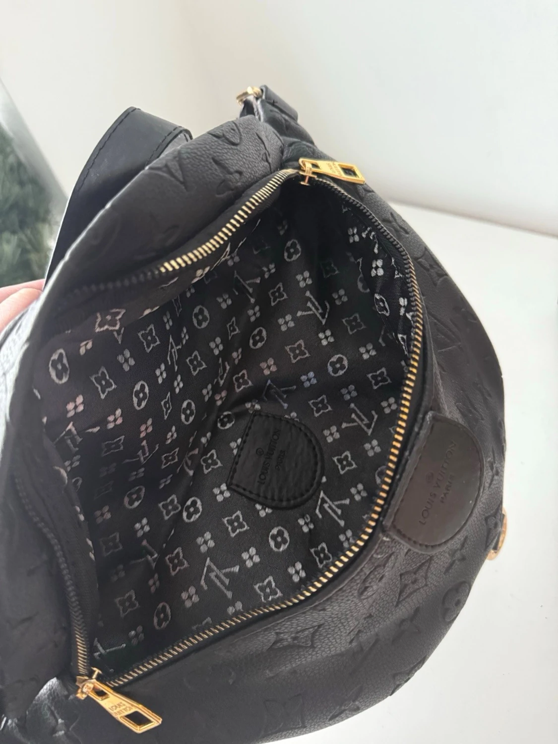 Svart supersnygg mönstrad axelväska  - 6