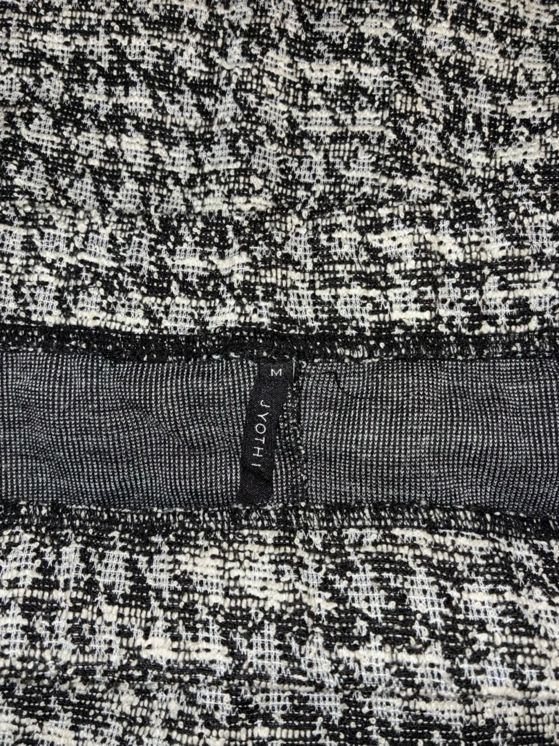 Rutig långkjol från Jyothi - 1