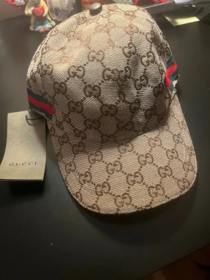 Keps  - Helt ny. Inte använd