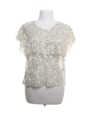 Fest topp från Zara  - Säljer en glittrig fest topp från Zara. ❤️Är i storlek M men skulle säga att den sitter som S också.