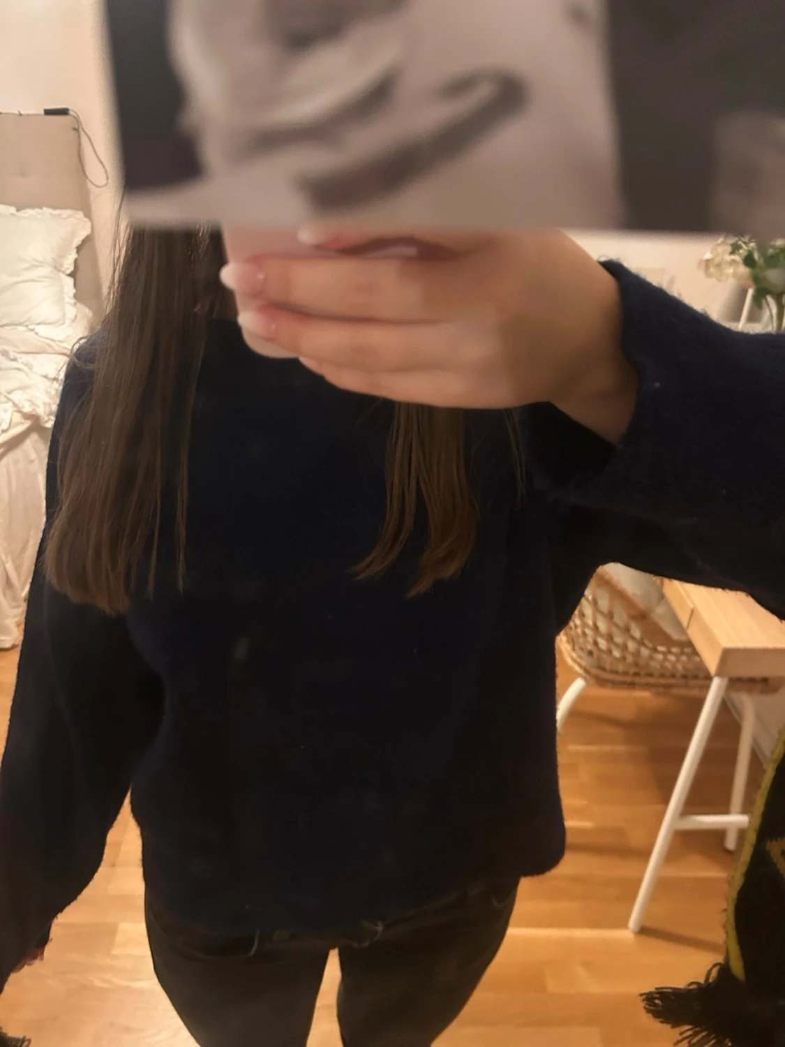 Marinblå stickad  - 1