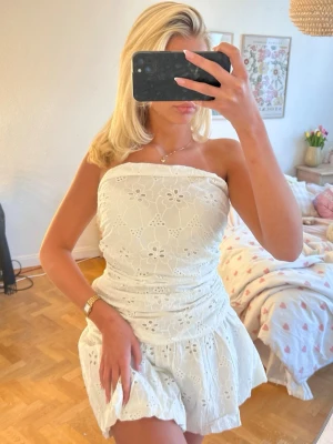 miniklänning  - söt klänning perfekt för studenten 