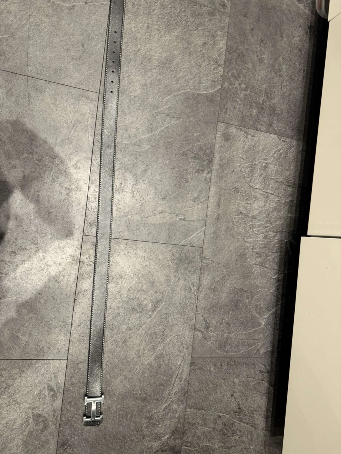 Svart h-ermes bälte med H-spänne - 1