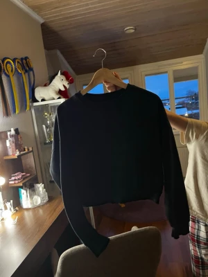 Svart tröja💗 - Svart tröja