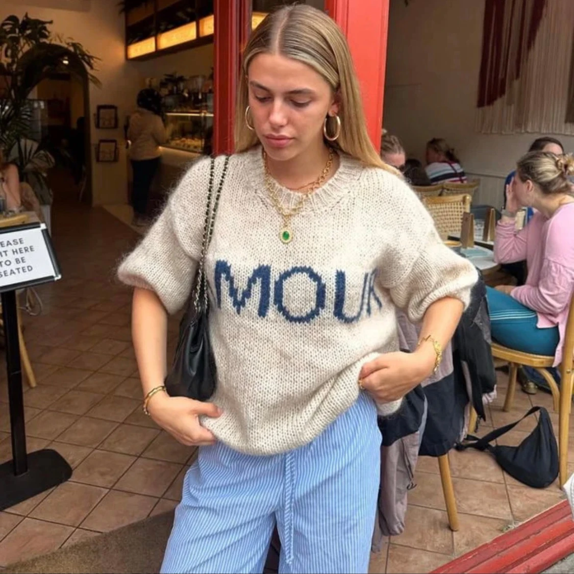 Stickad ”Amour” topp