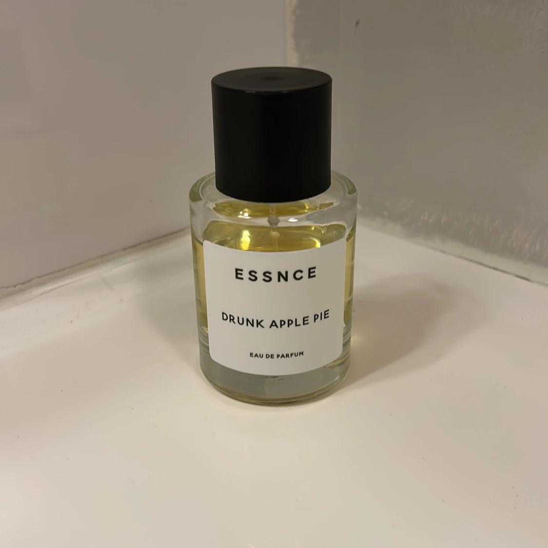 ESSNCE Drunk Apple Pie parfym