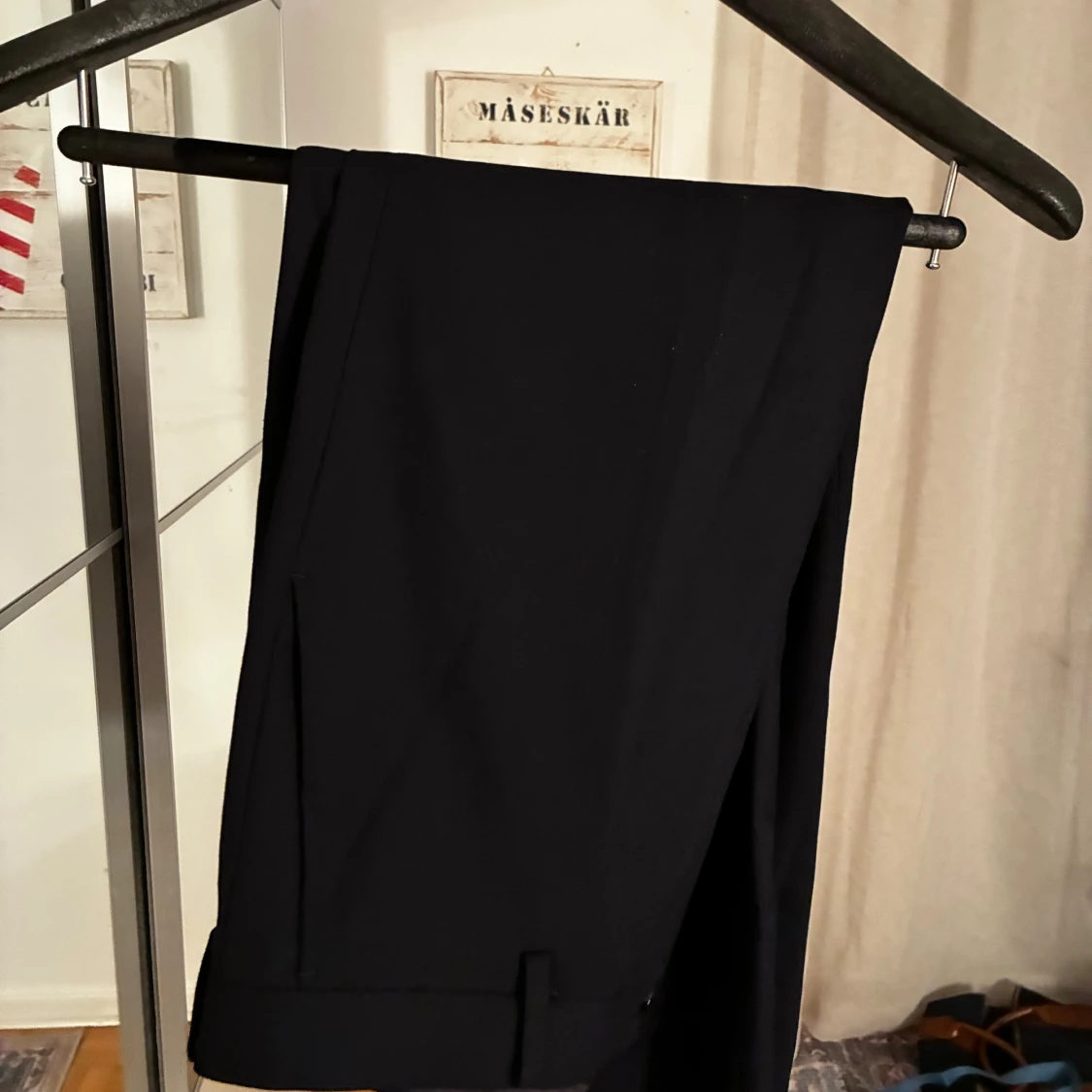 Mörkblå kostym från Riley  - 1