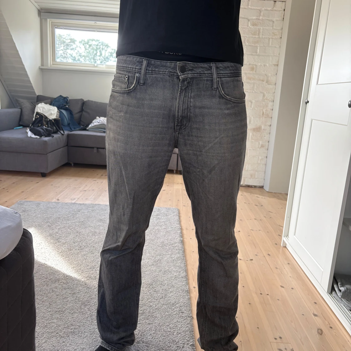 Grå jeans straight fit - 1