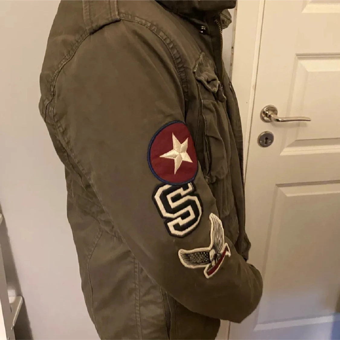 Olivgrön parkajacka från Superdry