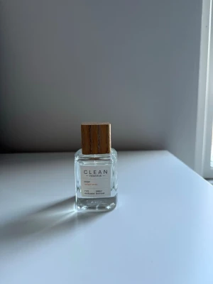 Clean Radiant Nectar  - 60 ml. Se bilder. 