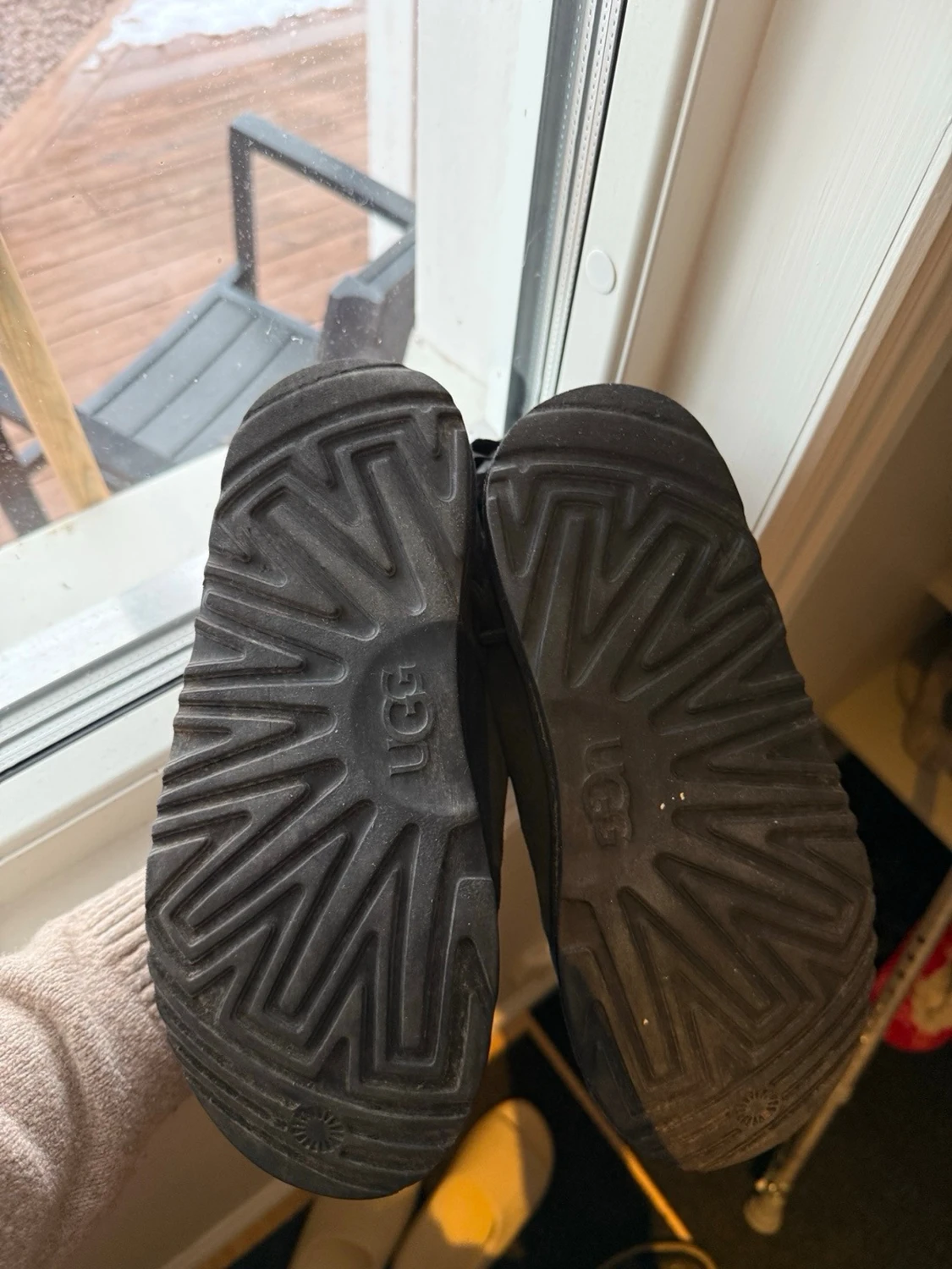 Svarta UGG boots med rosetter - 1