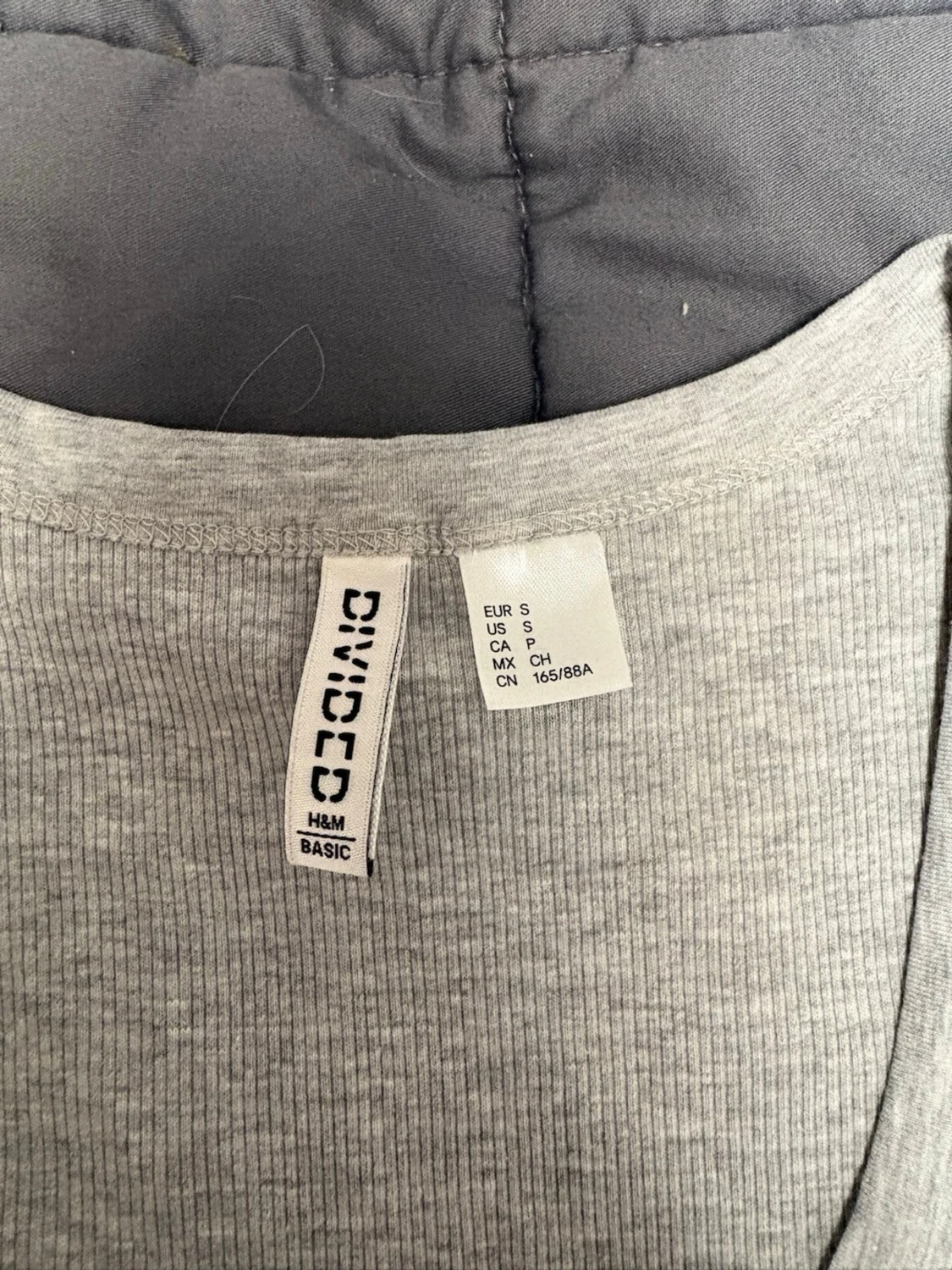 Grå ribbad linnetopp H&M Divided - 2