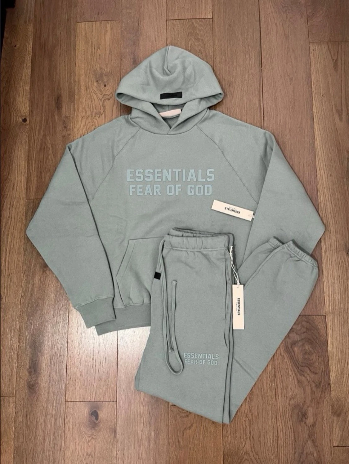 FOG Essentials Tracksuit SS22 ”Sycamoure”
