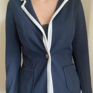 Mjuk kavaj  - En mjuk avslappnad kavaj 