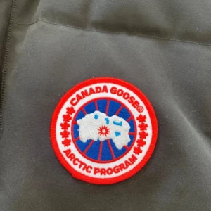 Canada Goose Freestyle Västdun -Svart  - Canada Goose Freestyle väst i klassisk svart farg.