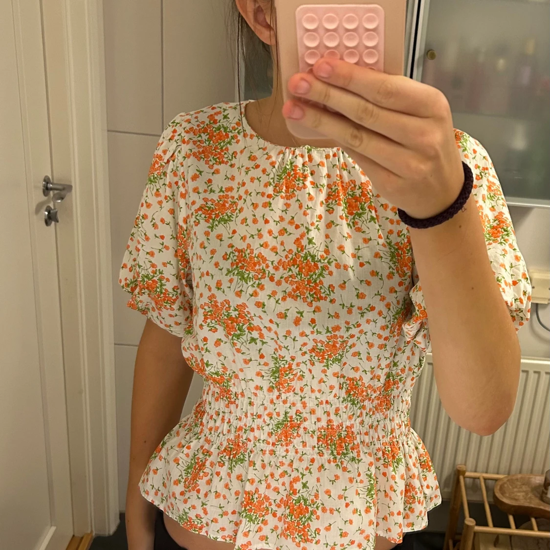 Neo Noir blommig blus - 2