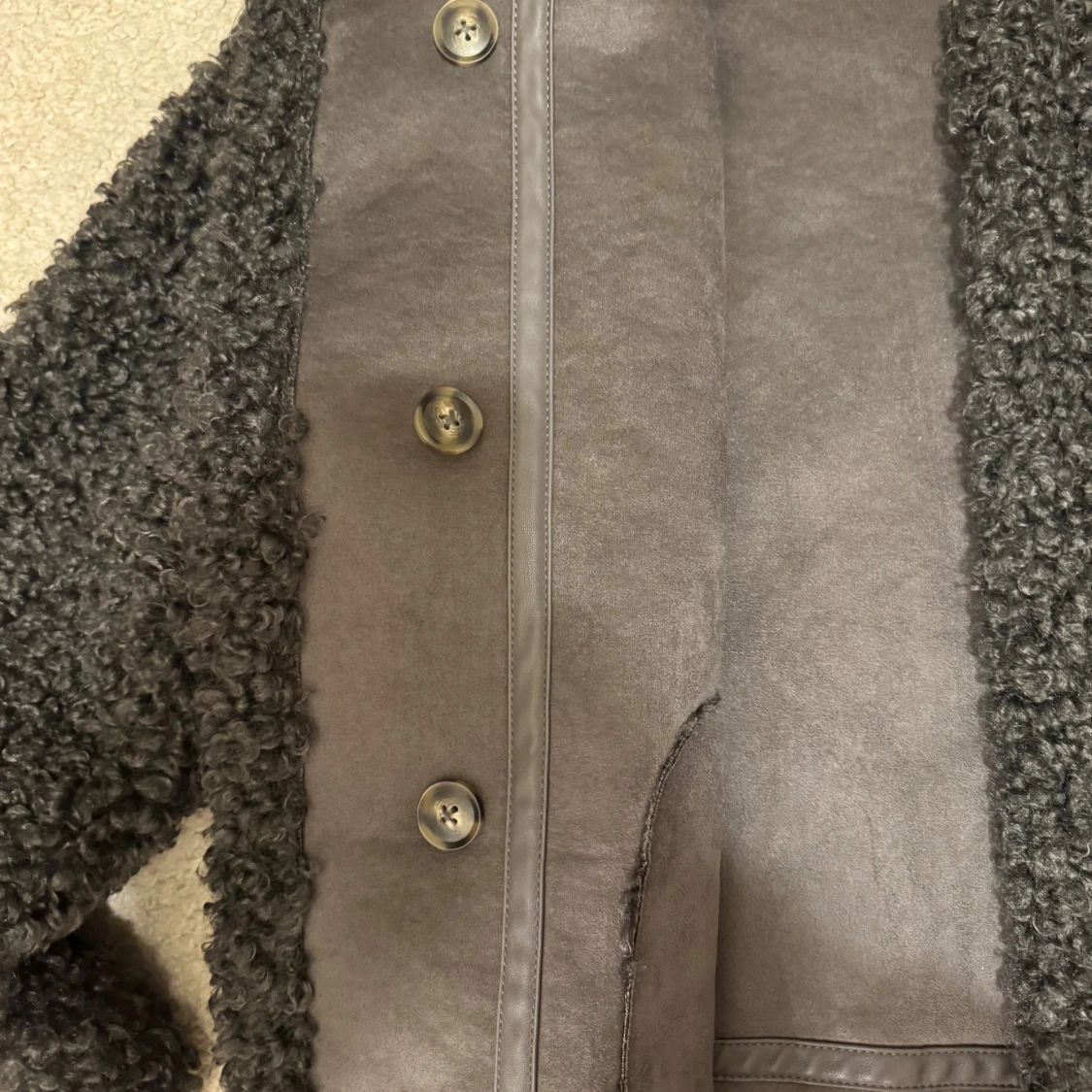 Helt ny läder plus teddyjacka - 2