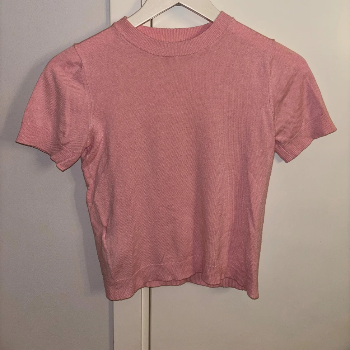 Rosa stickad topp från MNG 