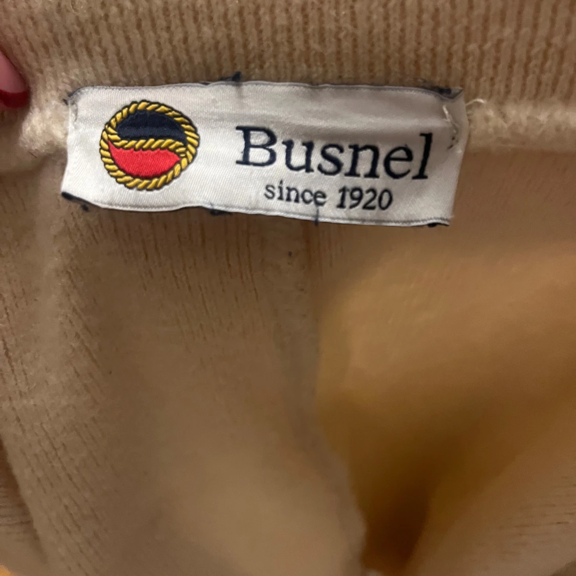 Busnel vit kofta - 4