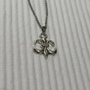 Silver Fleur De Lis - 50 cm. Rostfritt 