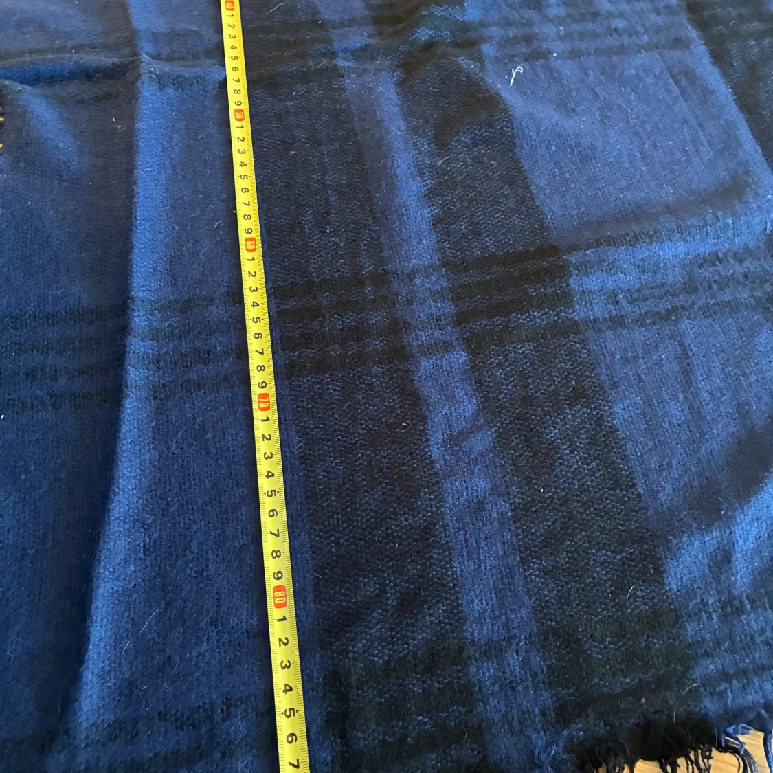 Blå och svart rutig halsduk Gina Tricot - 3