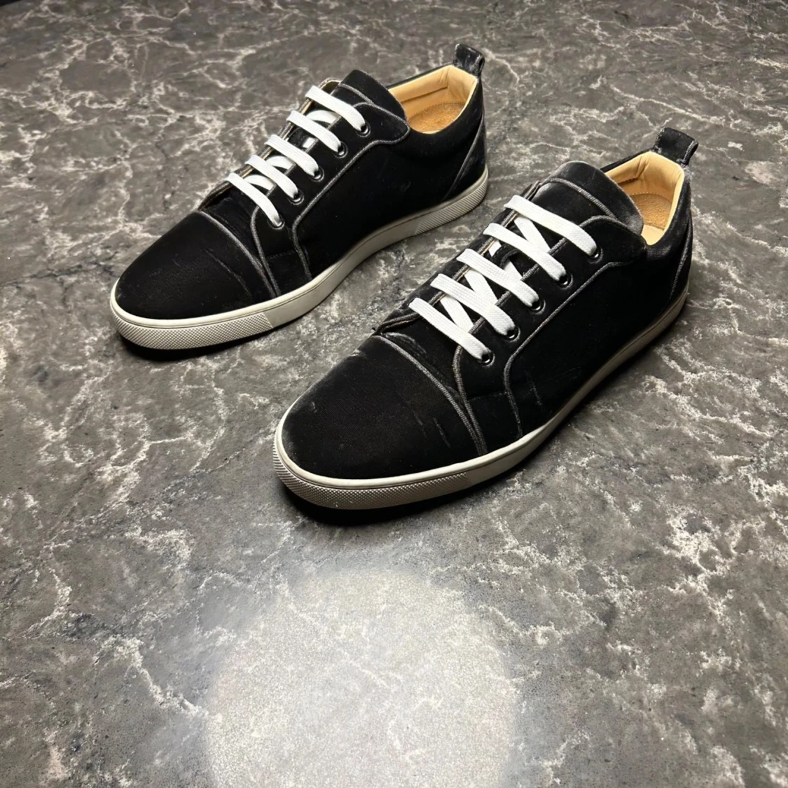 Christian Louboutin - 3