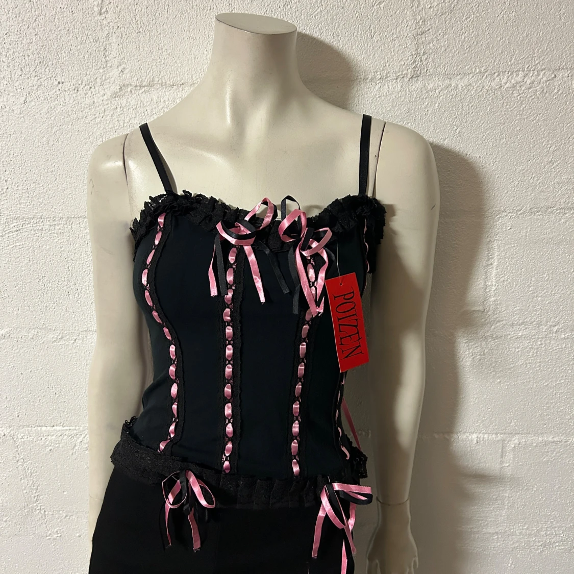 Linne med snörning fr Poizen stl S/M