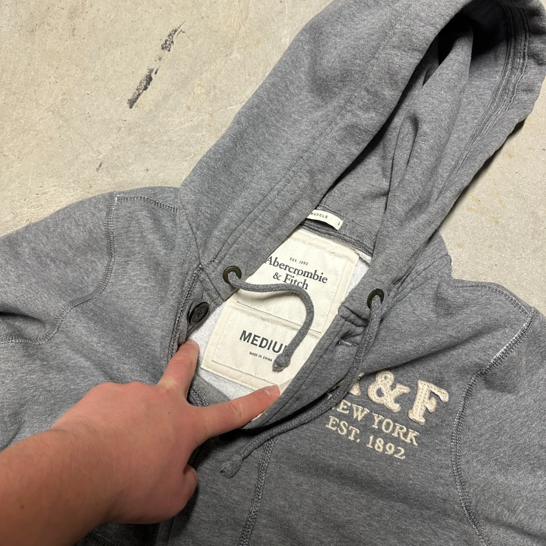 Vintage Abercrombie hoodie med knappar  - 2