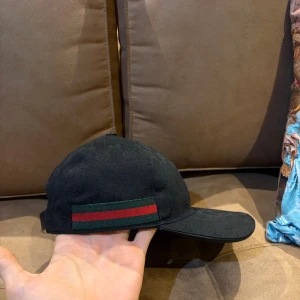 Gucci keps  - 100% äkta ! Chipp finns. 