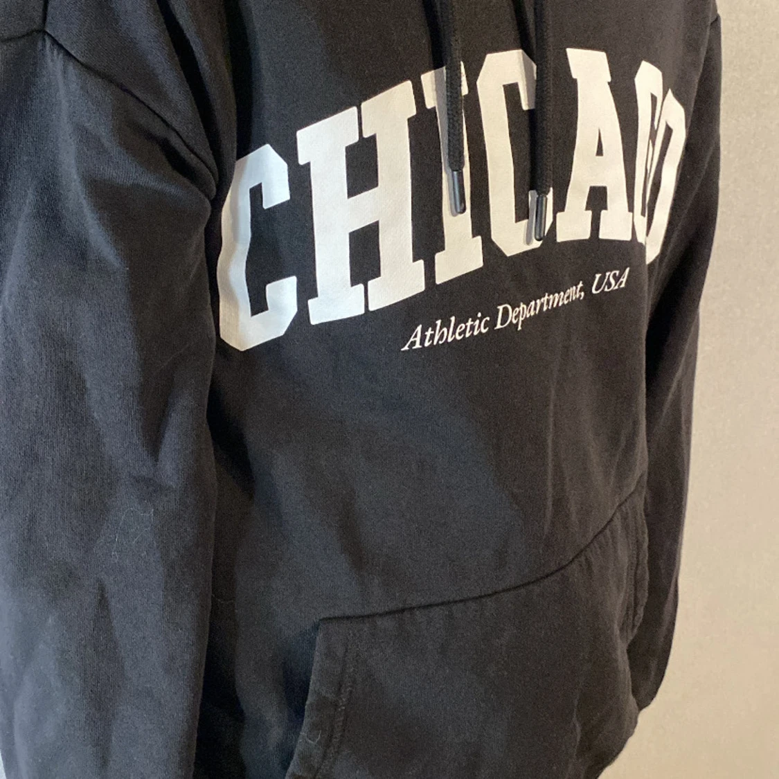 Svart hoodie Chicago H&M M - 1