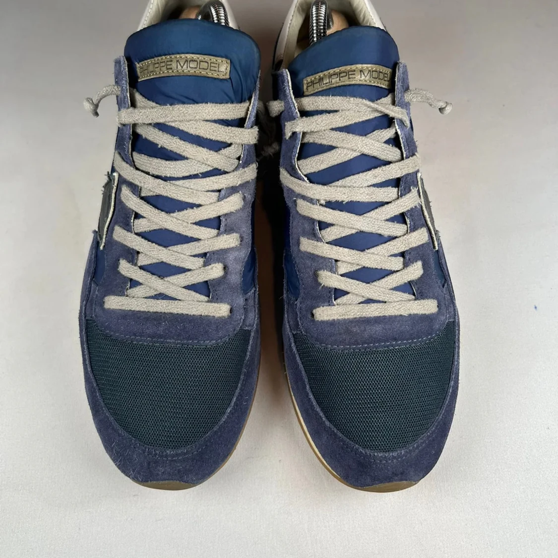 Blå sneakers från Philippe Model - 2
