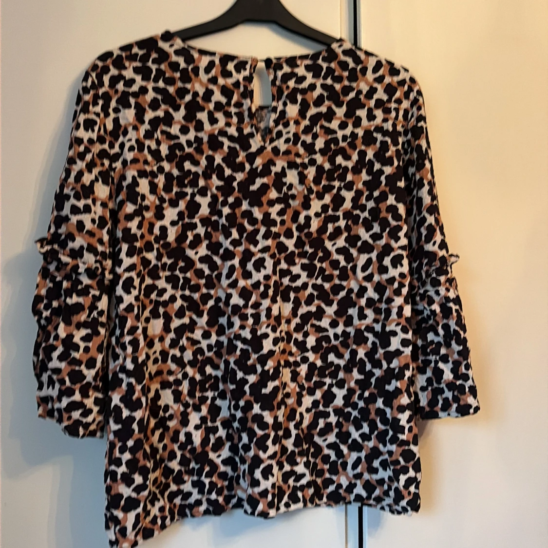 Leopardmönstrad blus från Object - 1