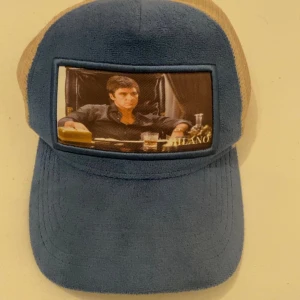 Keps - Använd några gånger. Bra och fin keps.