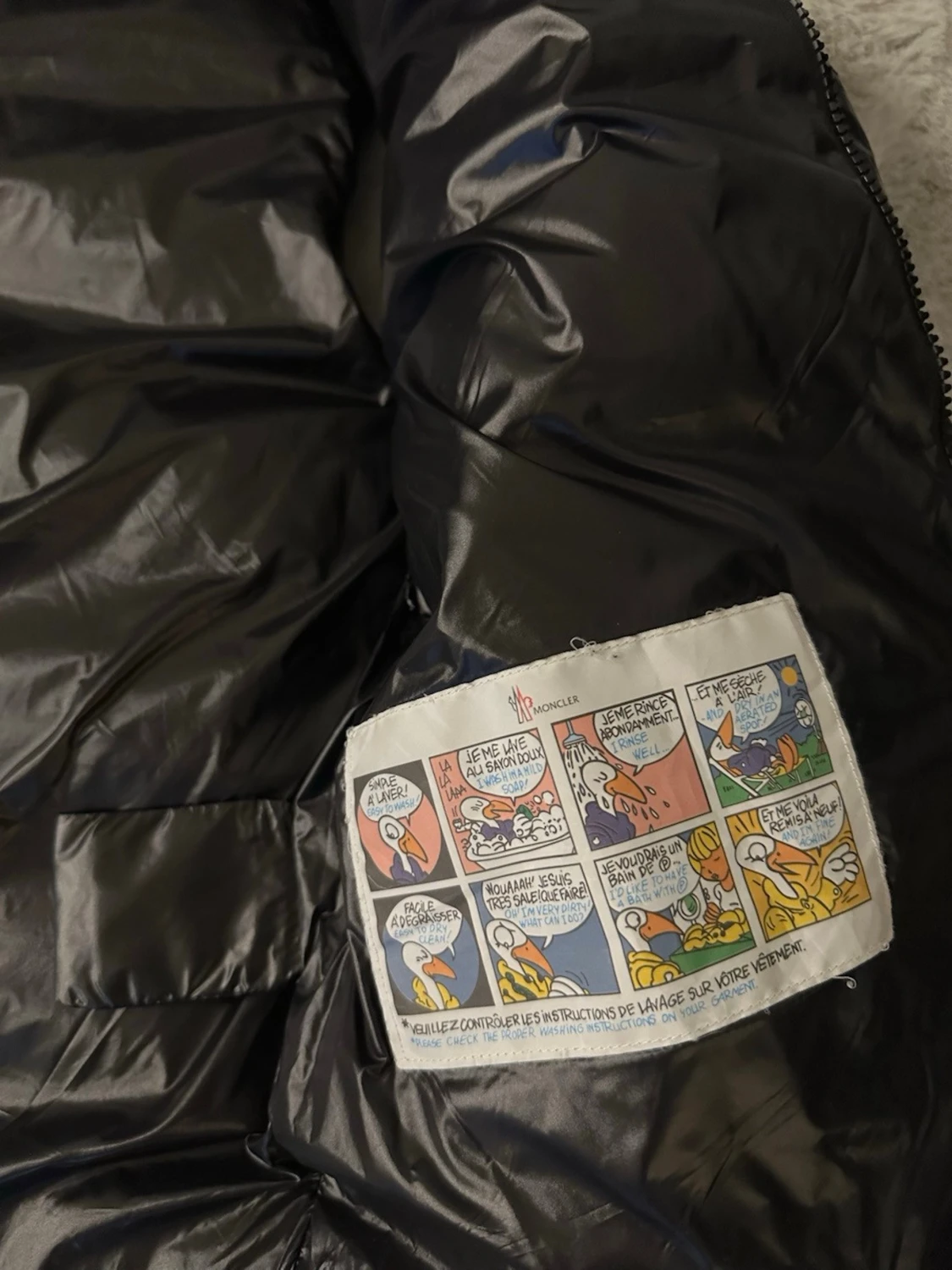 Svart dunväst från Moncler - 2