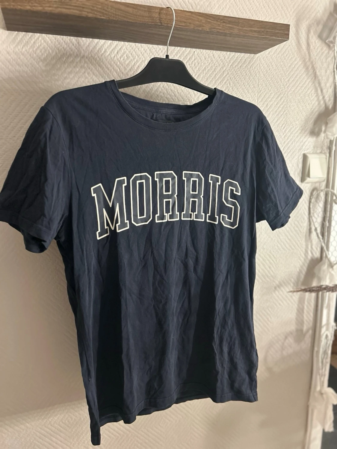 Marinblå t-shirt från Morris