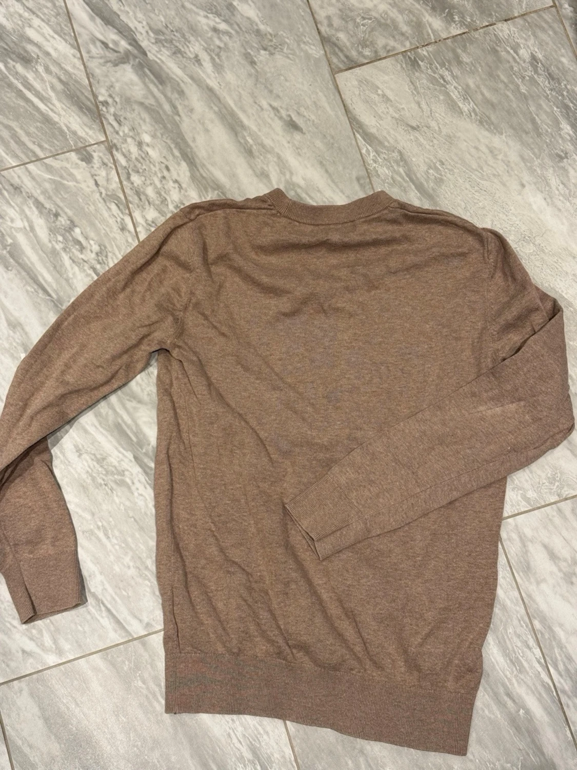 Brun tunnstickad tröja - 1