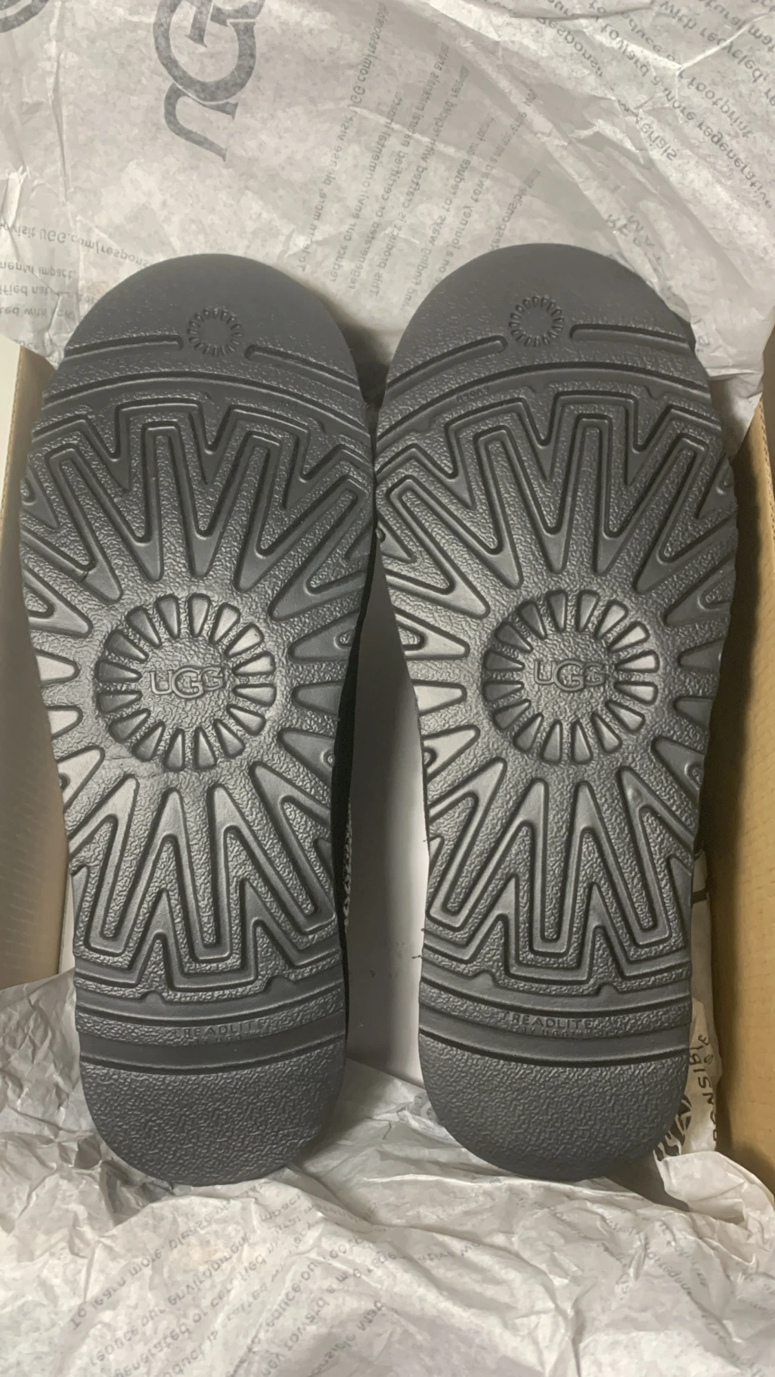 Svarta UGG slip-in mockatofflor - 3