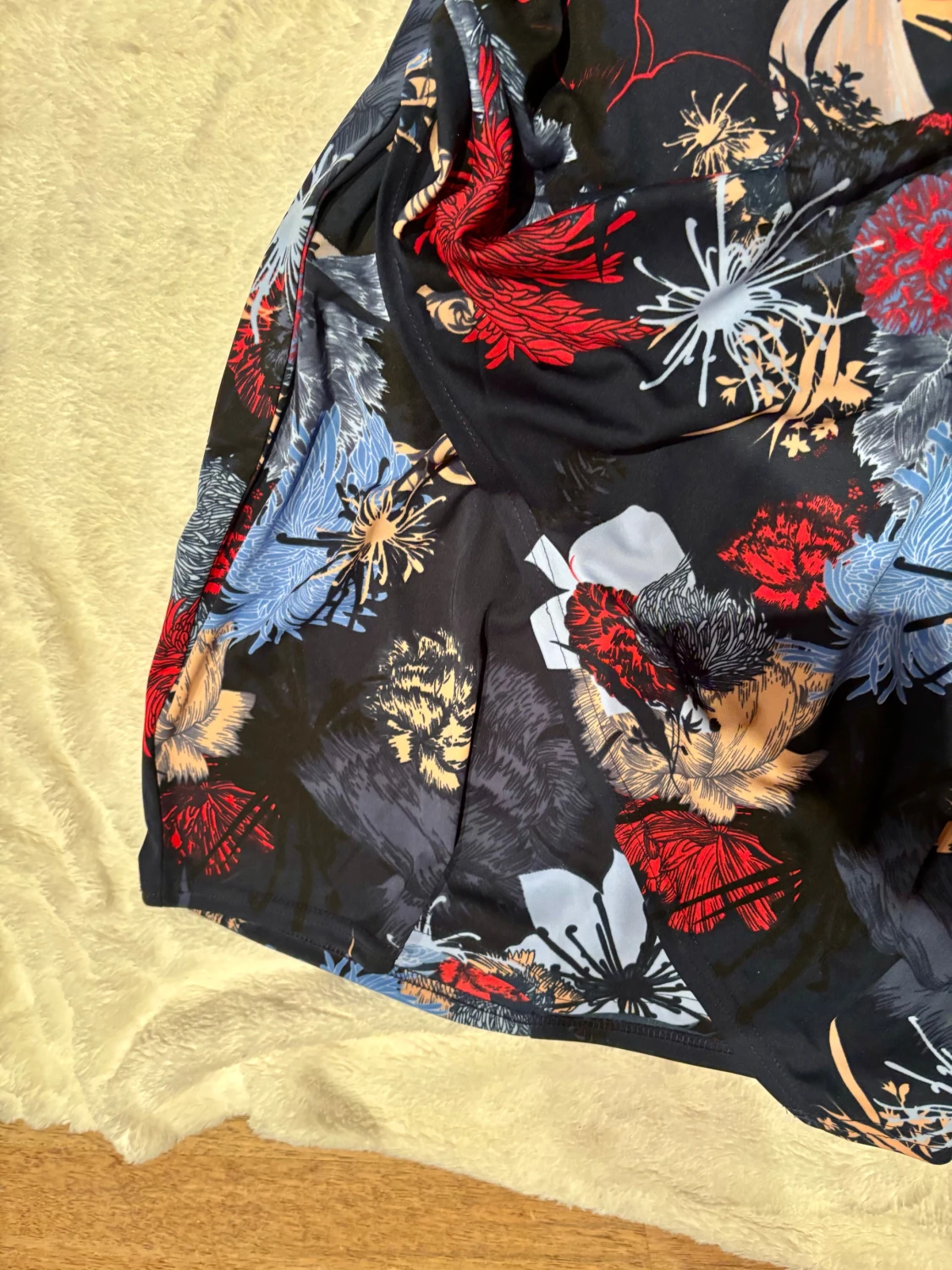 Blommig kortklänning från Fransa - 3