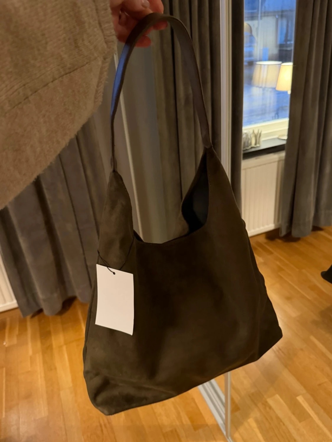 Grön/olivfärgad Byella-väska – ny med prislapp - 2