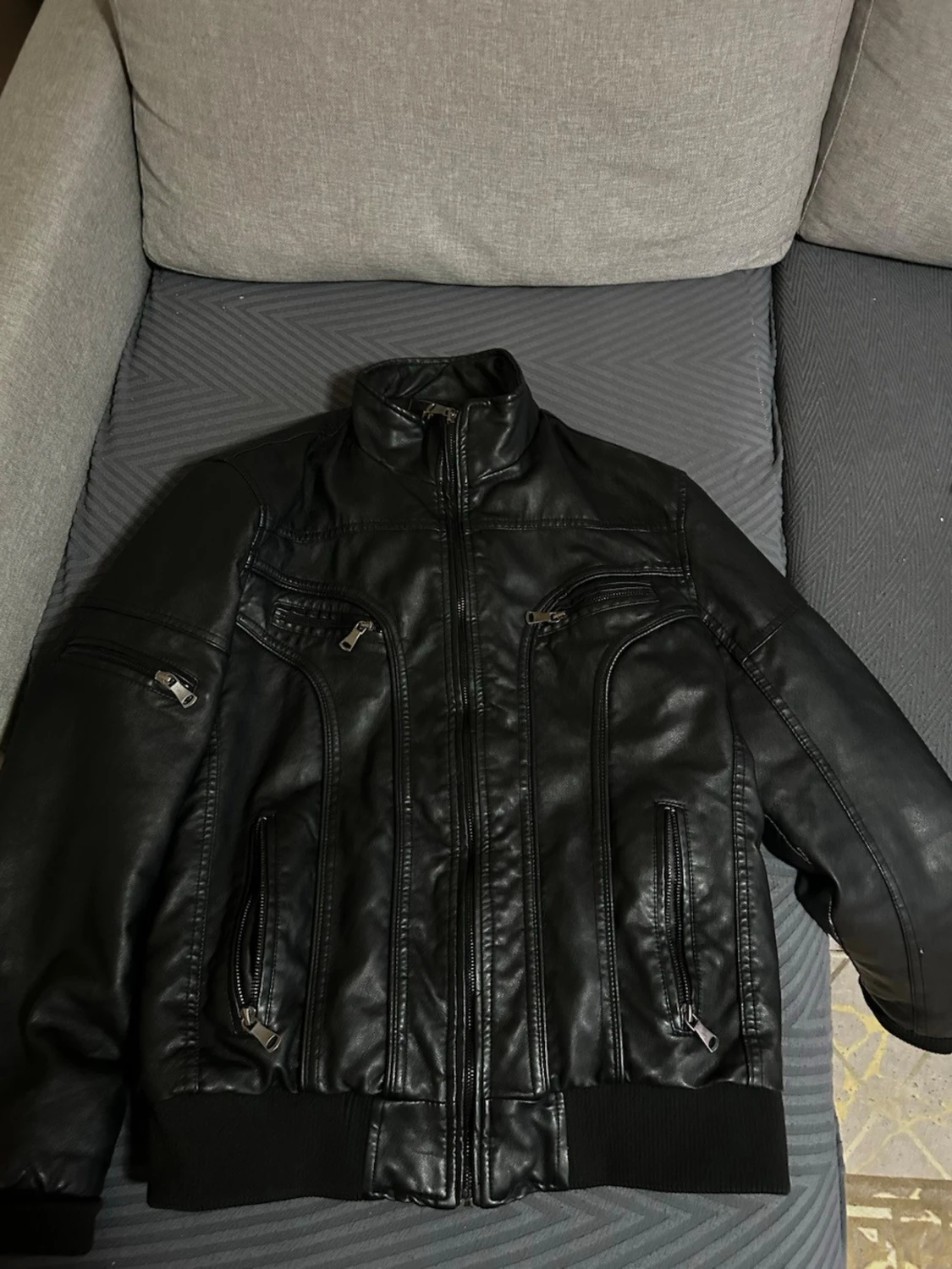 Svart skinnjacka från Forex, M - 3