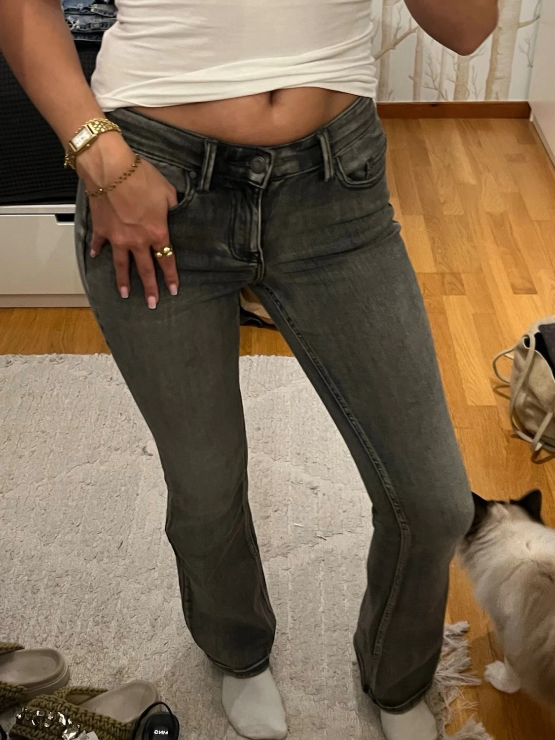 Grå bootcut jeans från Vero Moda