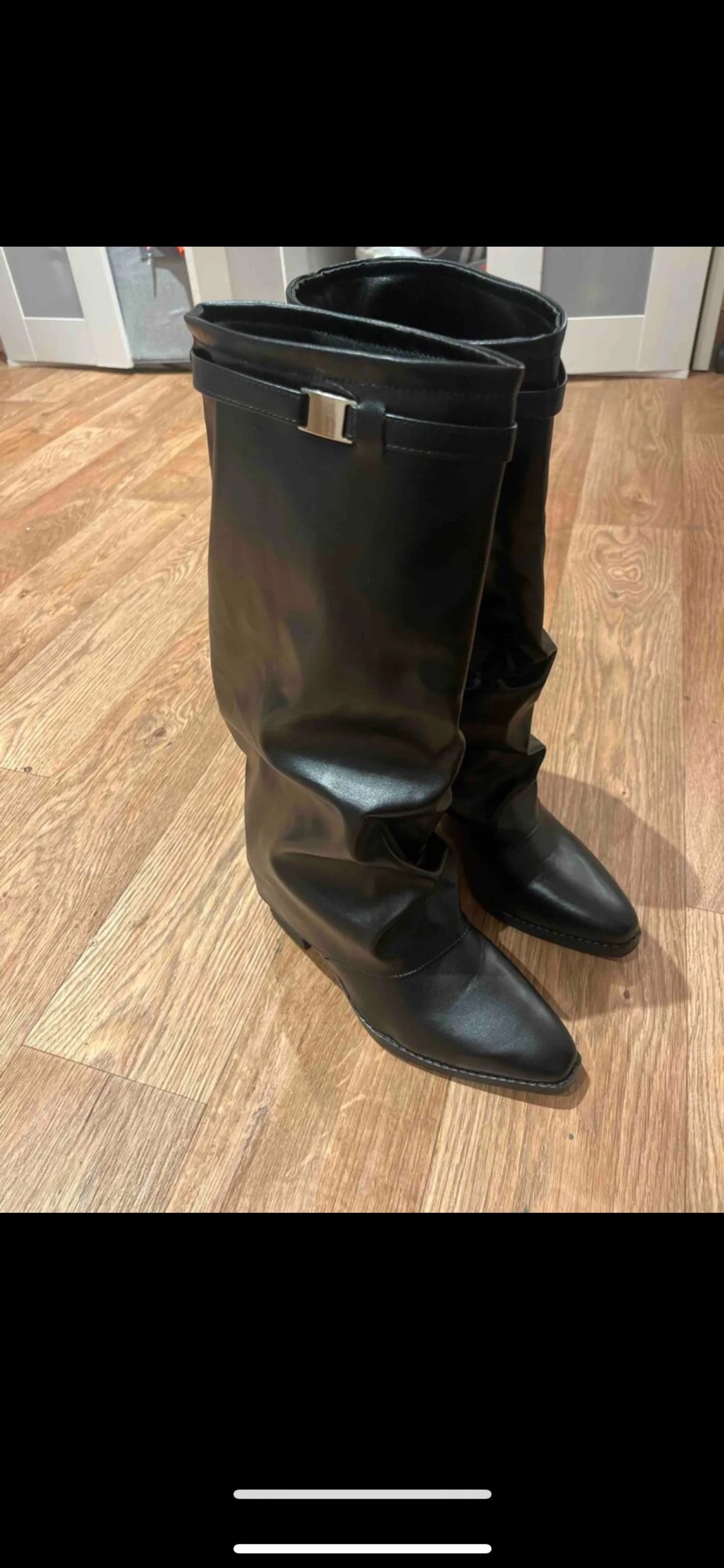 Svarta stövlar med spetsig tå - 3