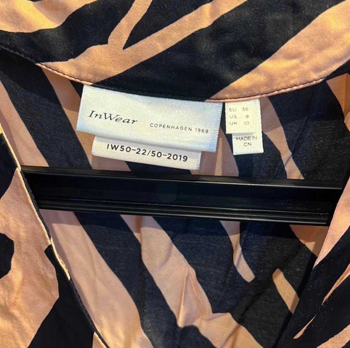 Zebramönstrad blus från InWear - 1