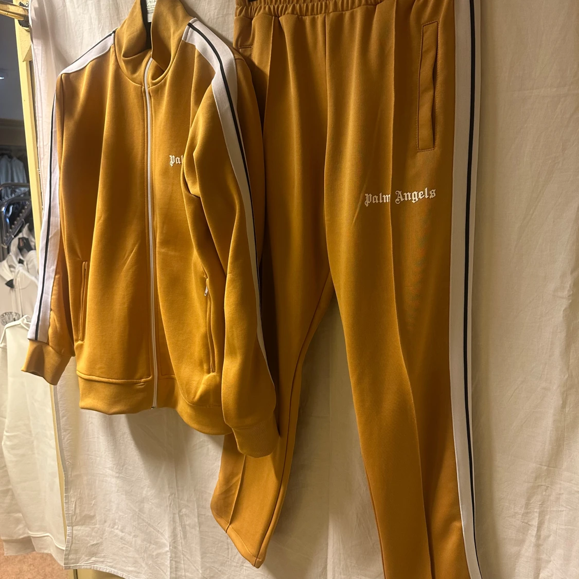 Palm Angels senapsgula tracksuit - 1