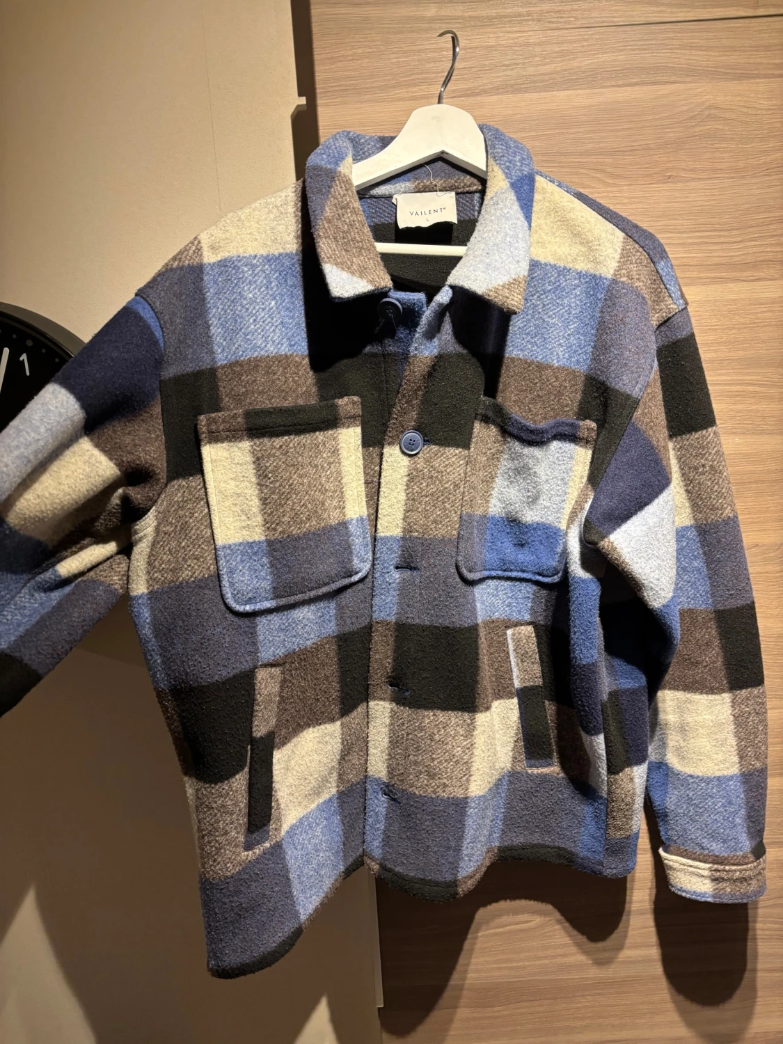 Rutig overshirt från Vailent